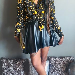 Faux leather must have skirt🖤